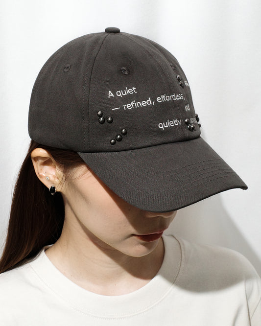 YOSEN Orbit メッセージ刺繍キャップ グレー｜着用時のつばと前面